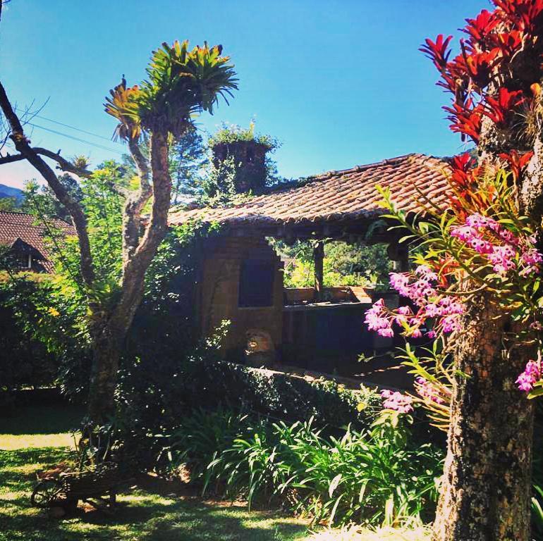 Hotel Pinheiros Do Rocio Petrópolis Exterior foto